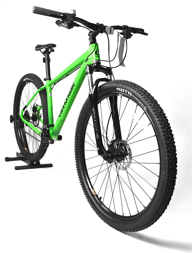 Nearly New 2021 Cannondale Trail 7 Hardtail MTB Medium Green-10