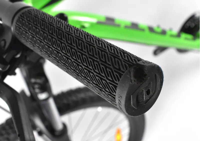 Nearly New 2022 Scott Aspect 770 27.5 inch Hardtail Mountain Bike Green Medium-4