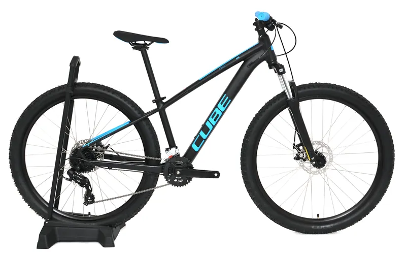 Disc Brakes Bicycle Cube Aim Race Pro 2021 Nearly New Cube