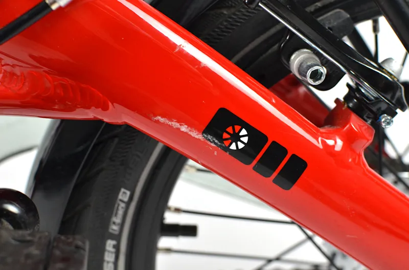 Ex Demo Dahon Curve I3 16w 2018 Folding bike - Dark Cherry Red - 16 Wheel-6