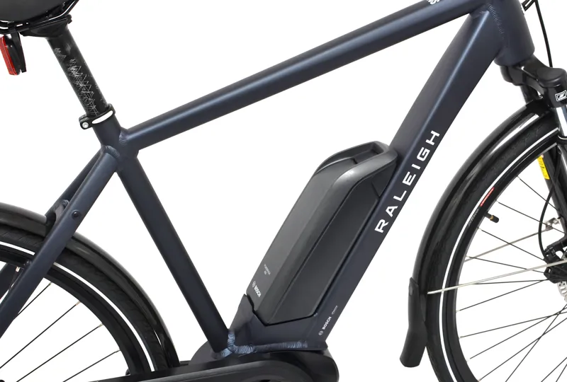 Ex Demo Raleigh Motus Crossbar Derailleur 2023 Electric Urban Bike - 52 cm - Dark Blue-4