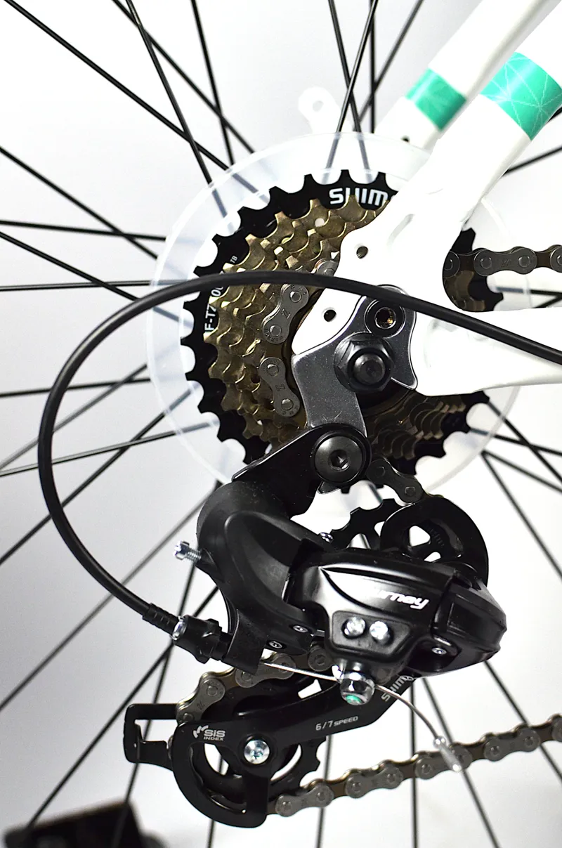 Nearly New 2021 Romet Jolene 6.1 Women's Hardtail Mountain Bike 17 inch White/Green-8