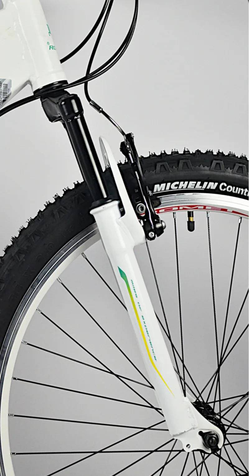 Nearly New 2021 Romet Jolene 6.1 Women's Hardtail Mountain Bike 17 inch White/Green-6