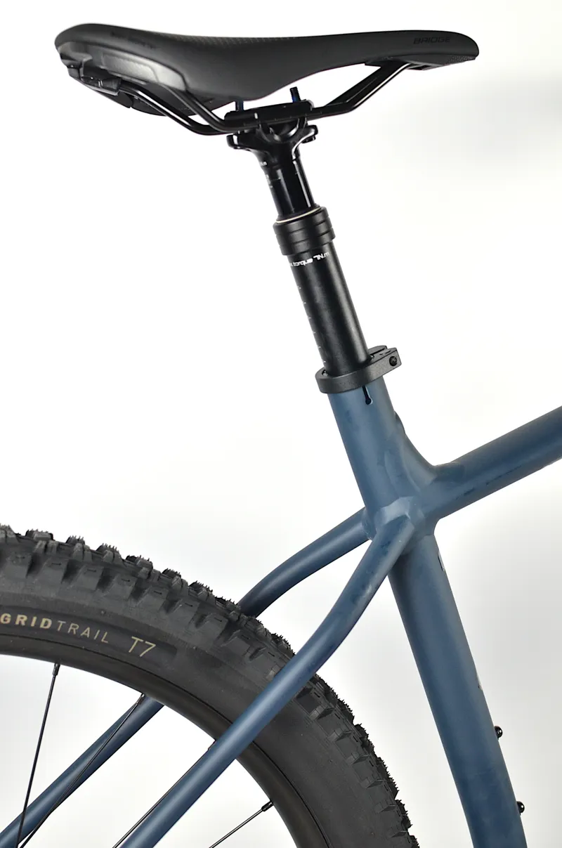 Nearly New 2022 Specialized Fuse Sport 27.5+ Hardtail Mountain Bike XL Cast Blue-3