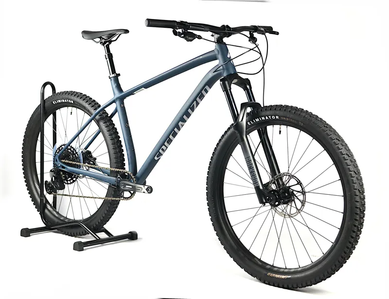 Nearly New 2022 Specialized Fuse Sport 27.5+ Hardtail Mountain Bike XL Cast Blue-8