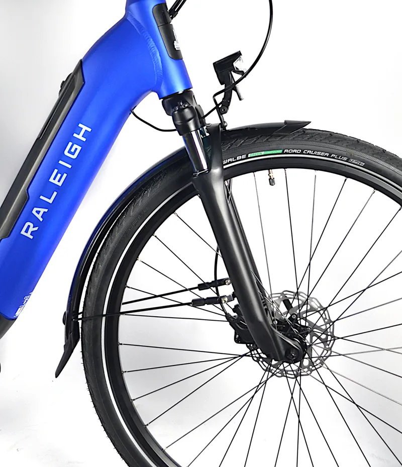 Nearly New 2022 Raleigh Motus Gran Tour StepThrough Derailleur