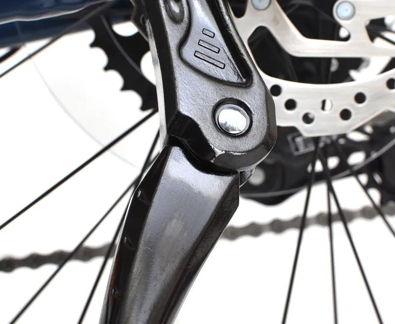 Nearly New Trek Verve 2 Equipped 2024 Hybrid Bike  - Medium - Mulsanne Blue-4