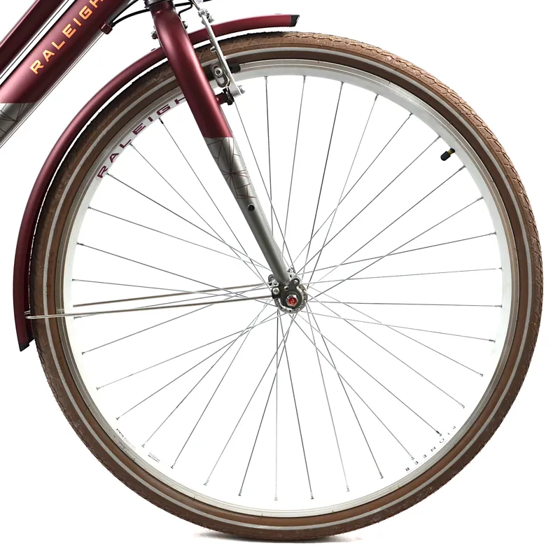 Nearly New Raleigh Pioneer Grand Tour 700c 2023 Women's Hybrid Bike -  15 inch - Burgundy-6
