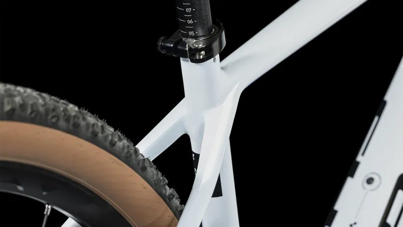 Cube Reaction C:62 Pro 29er 2024 Hardtail MTB - White/Blue/Red-2