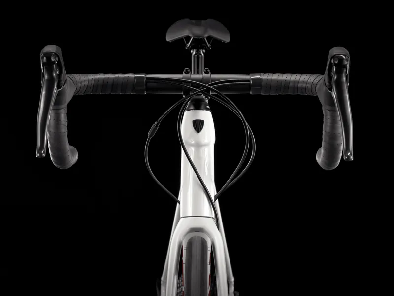 Trek Domane AL 3 Disc 2022 Endurance Road Bike - Crystal White/Black-5