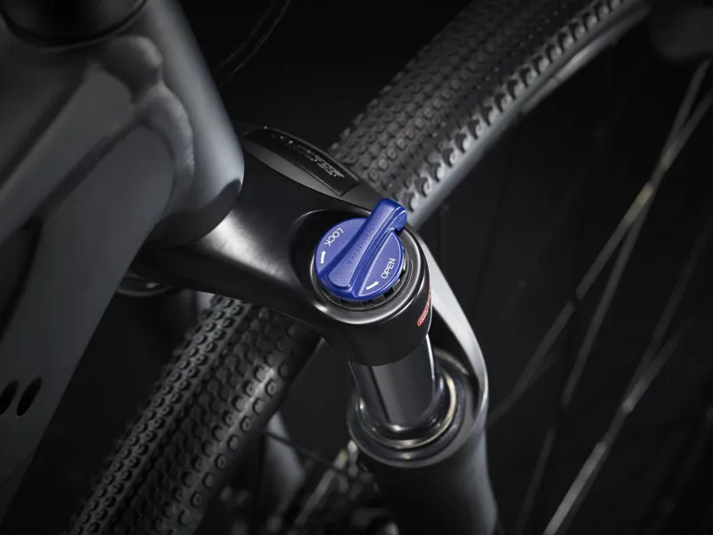 Trek Dual Sport 3 Gen 4 2022 Hybrid Bike - Trek Black-8