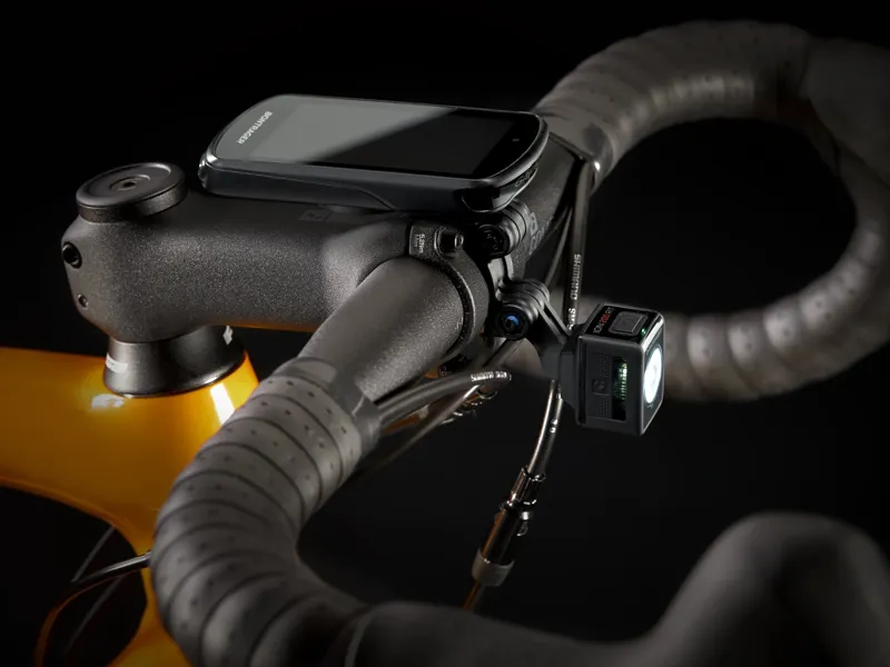 Trek Émonda ALR 4 Road Bike - Radioactive Red/Marigold Fade-11