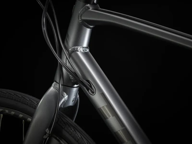 Trek FX 2 Disc Hybrid Bike - Lithium Grey-10