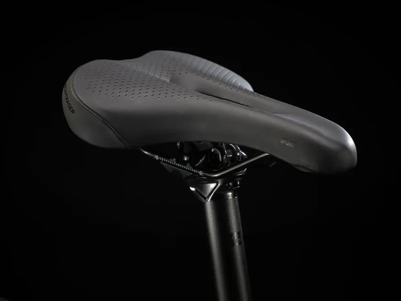 Trek FX 2 Disc Hybrid Bike - Quicksilver-7