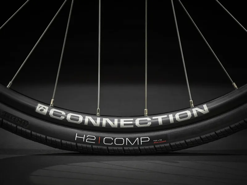 Trek FX 2 Disc Hybrid Bike - Quicksilver-8