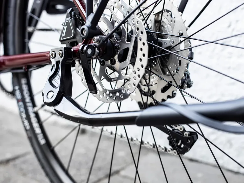 Trek FX 3 Disc Equipped Hybrid Bike - Viper Red/Cobra Blood Fade-11