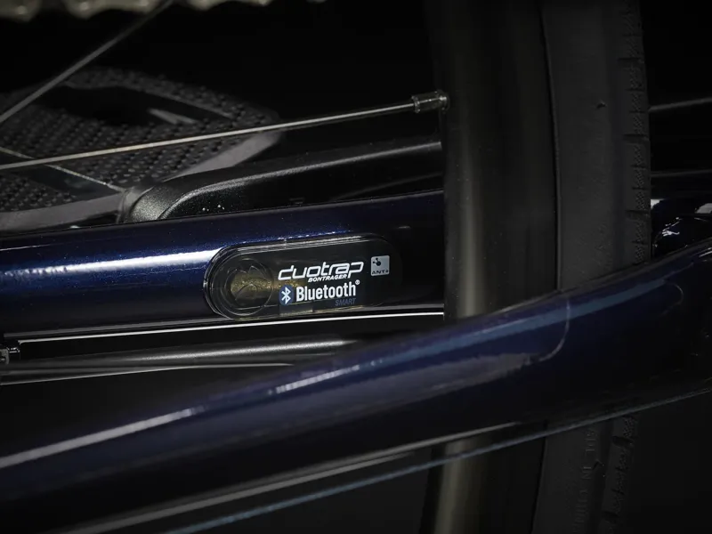 Trek FX 3 Disc Hybrid Bike - Alpine Blue/Dark Blue Fade-9