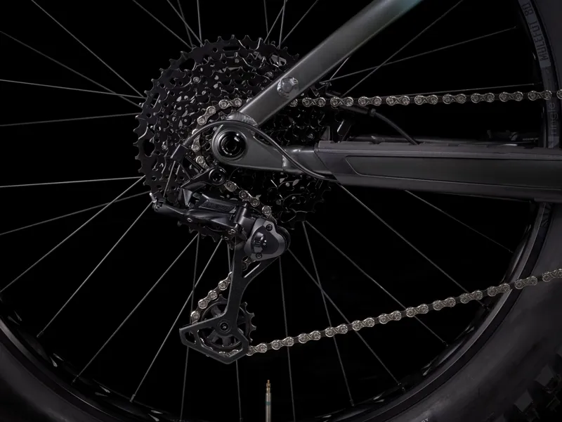 Trek Farley 5 27.5 inch 2025 Fat Bike - Blue Sage/Lithium Grey-2