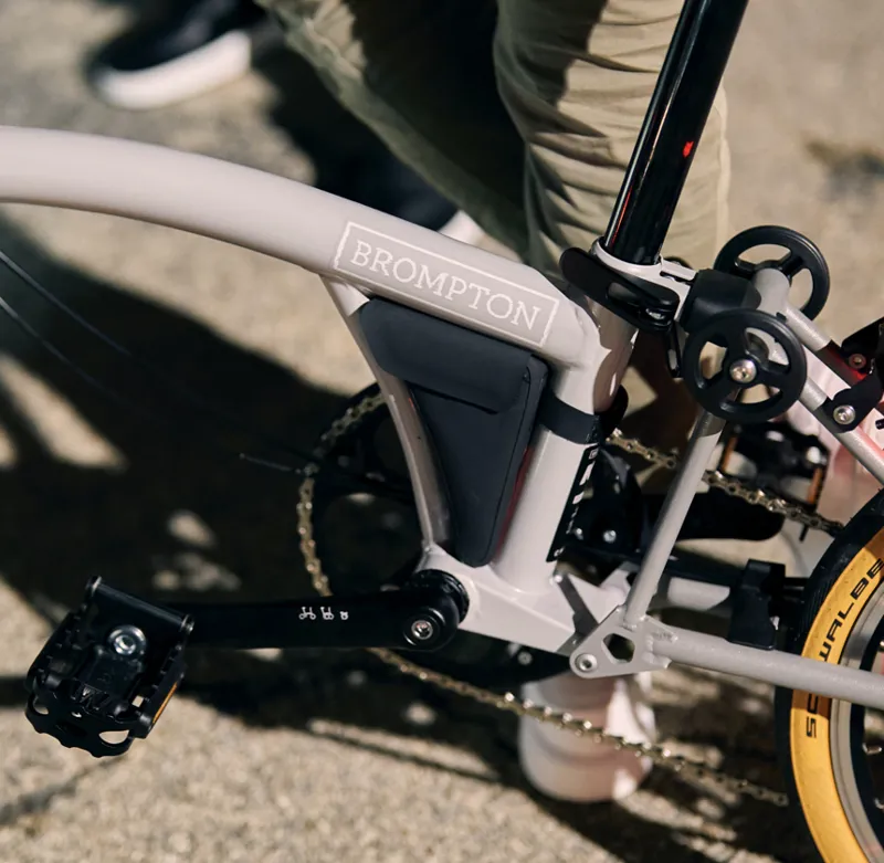 Brompton CHPT3 X 4th Edition 2023 Folding Bike-3