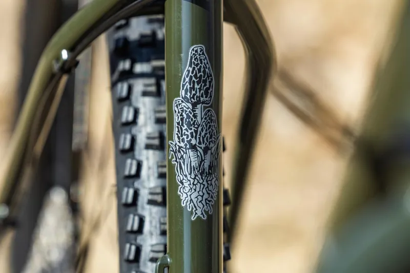 Surly Bridge Club 27.5 inch 2023 Hardtail Mountain Bike - Majestic Moss-3