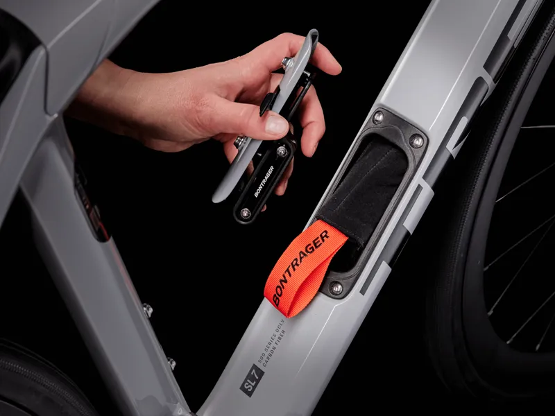 Trek Domane SL 7 Gen 4 2024 Carbon Endurance Road Bike - Gravel-4