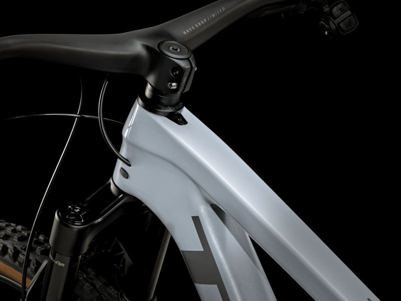 Trek Top Fuel 9.8 GX AXS 2024 Full Suspension MTB - Grey Pearl-3