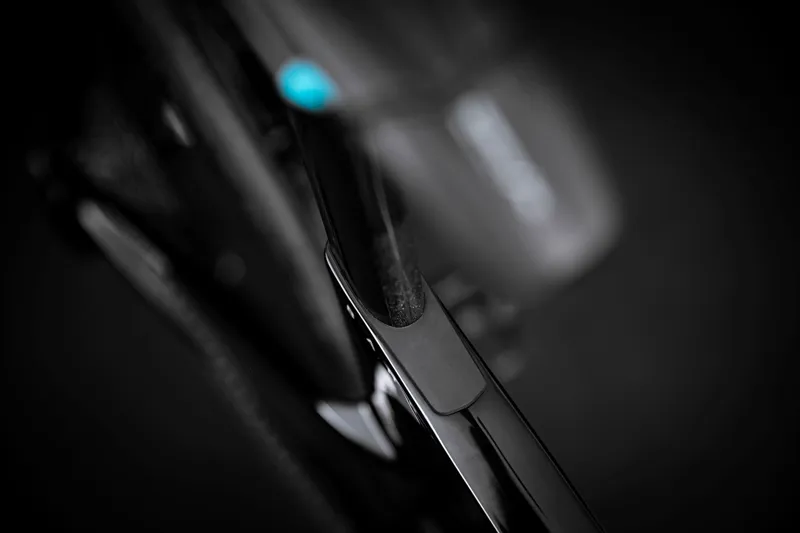 Merida Reacto Disc Team-E 2021 Road Bike - Bahrain/Maclaren-2