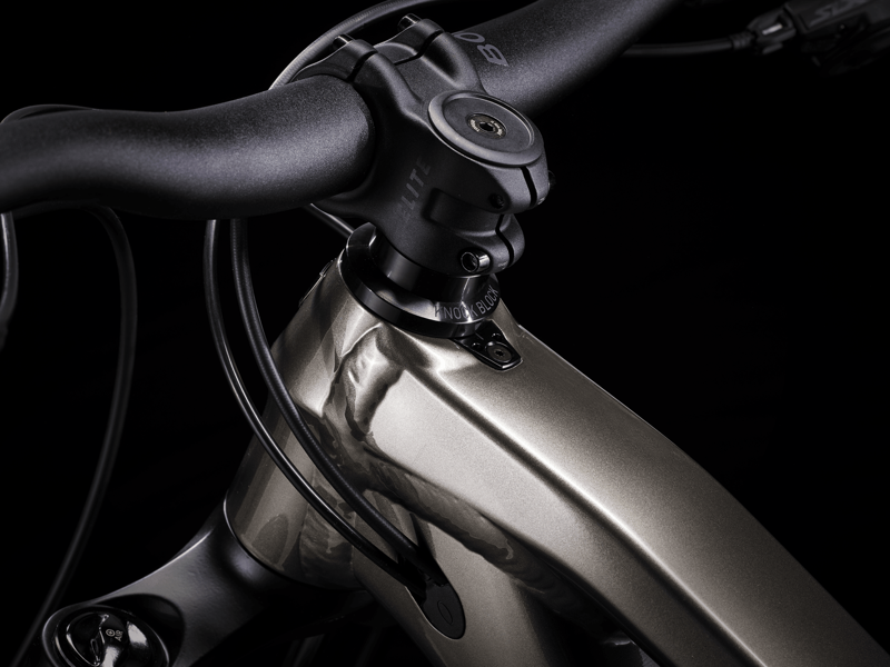 Trek Slash 7 29er Full Suspension Mountain Bike - Mercury-7