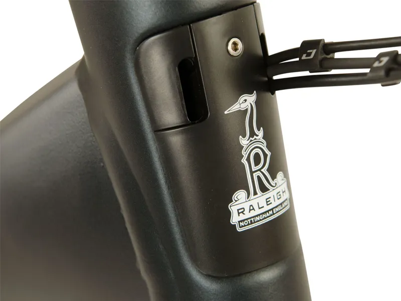 Raleigh Motus Grand Tour Step-Through Hub Gear Electric Bike - Black-4