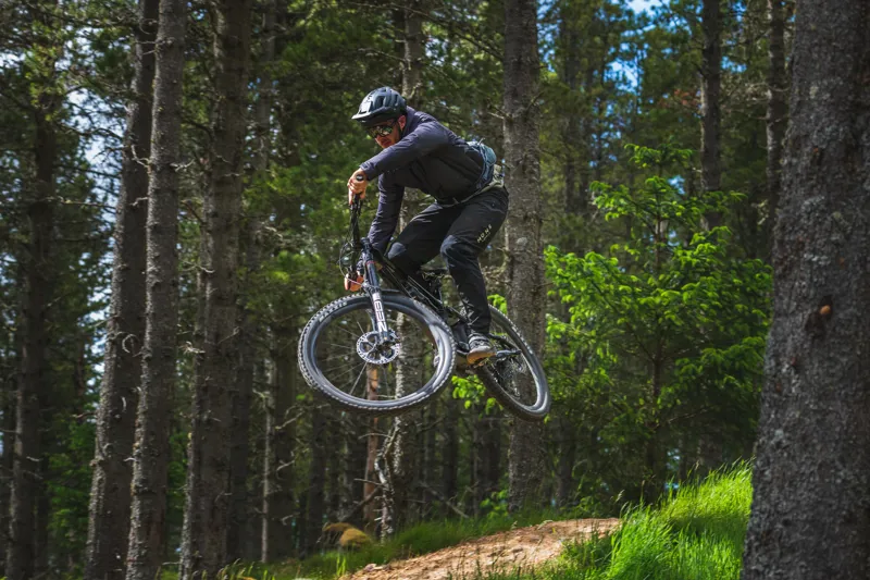 Merida One-Sixty 6000 Full Suspension Mountain Bike - Black-1