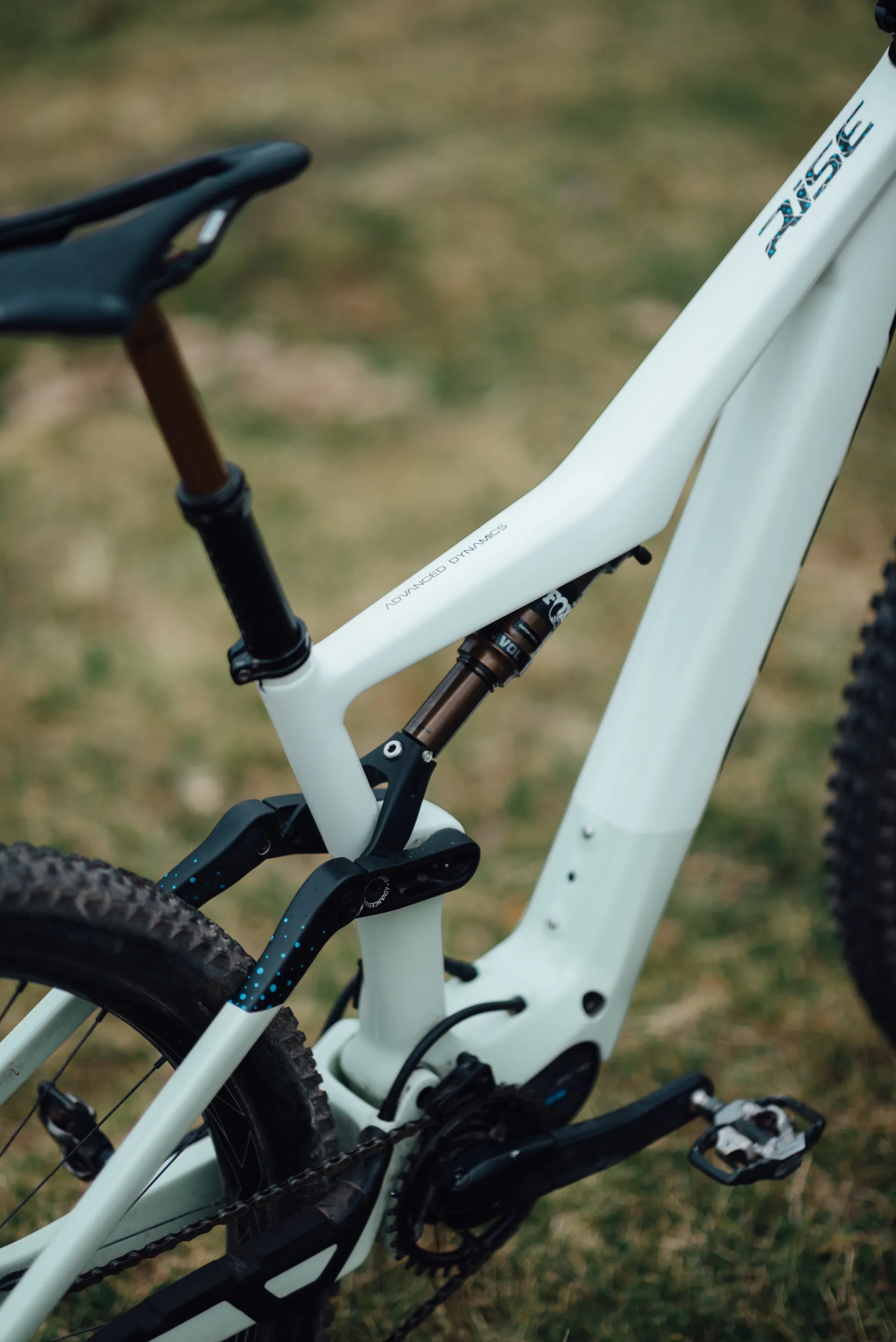 Orbea Rise M-LTD 2021 Full Suspension Electric MTB Sap White/Green - Main Image