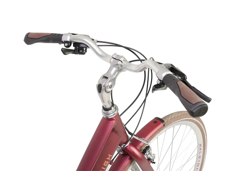 Raleigh Pioneer Grand Tour 700c 2023 Women's Hybrid Bike - Burgundy-4
