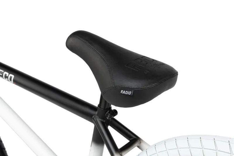 Radio Valac 2022 Bmx Bike - Black/White Fade-3