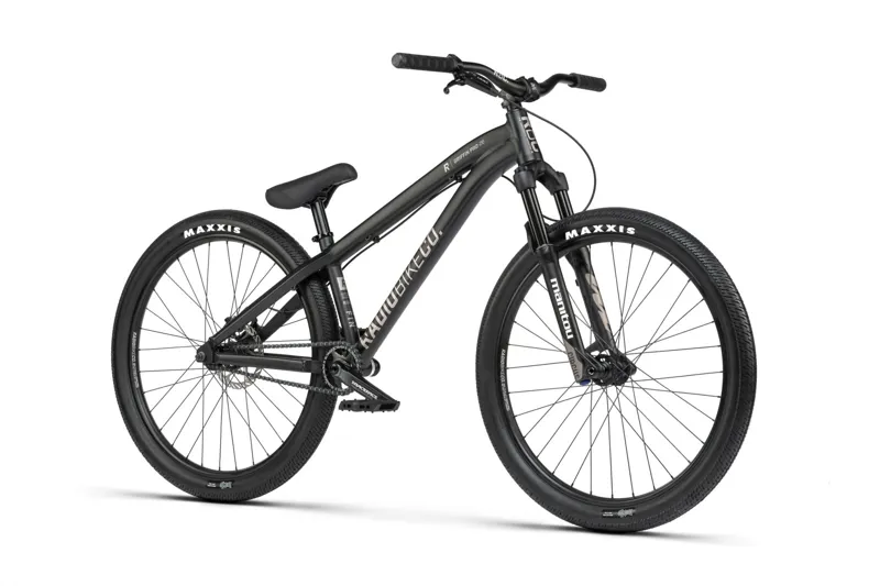 Radio Griffin Pro 2022 Jump Bike - Matt Black-1