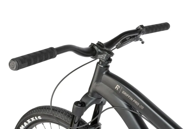 Radio Griffin Pro 2022 Jump Bike - Matt Black-5