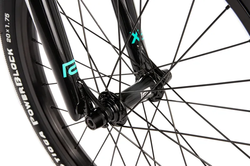 Radio Xenon Pro XL BMX Bike / White 21.25 TT