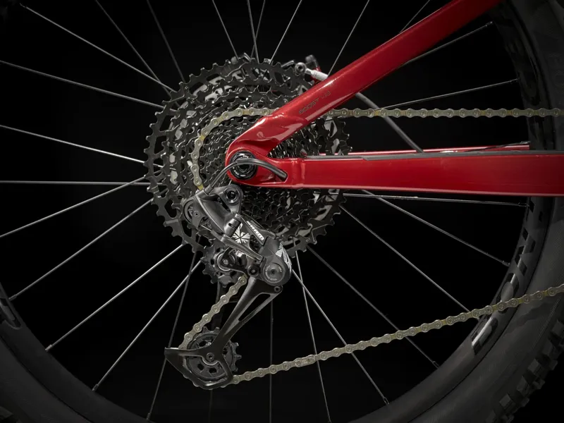 Trek Remedy 7 27.5 inch 2022 Full Suspension Mountain Bike - Crimson-2