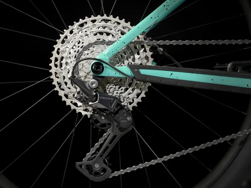 Trek Roscoe 7 29er+ 2024 Hardtail Mountain Bike - Miami Green/Black-2