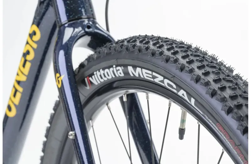 Genesis Fugio 30 2024 Gravel Road Bike - Dark Blue-4