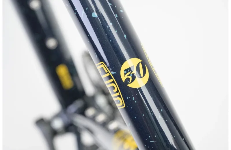 Genesis Fugio 30 2024 Gravel Road Bike - Dark Blue-7