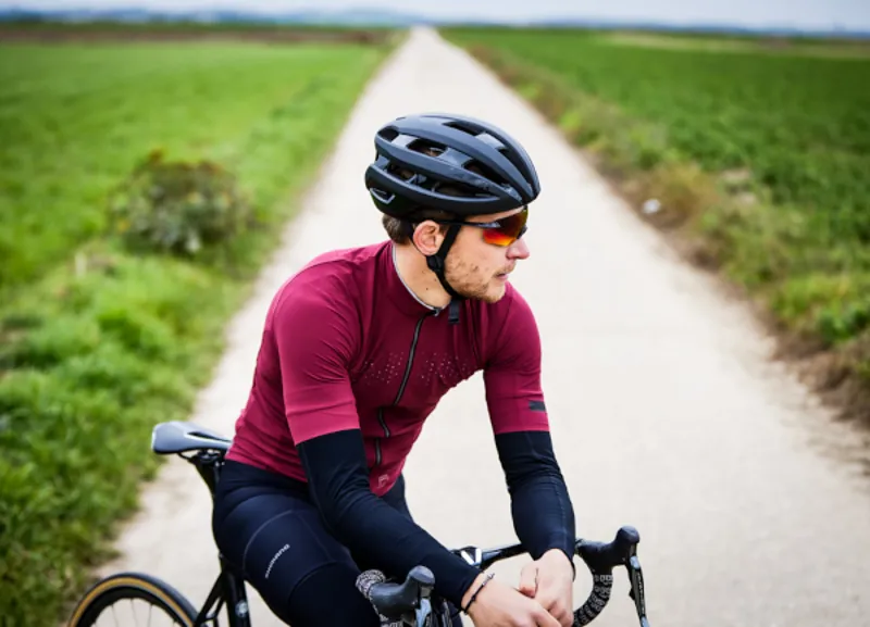 Lazer Sphere MIPS Road Helmet - Matt Black