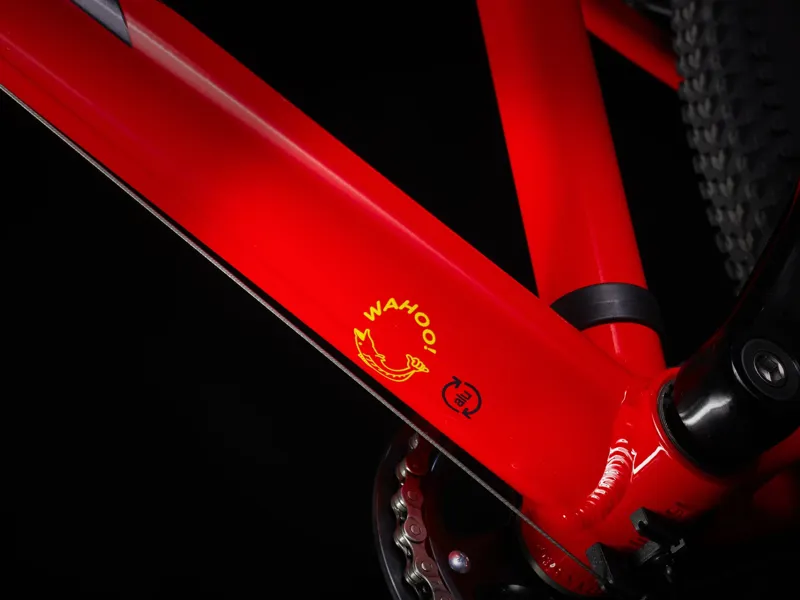 Trek Wahoo 26 2023 Kids Hybrid Bike - Viper Red-3