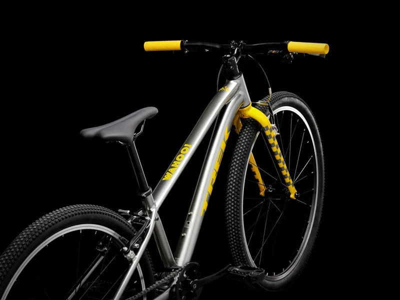 Trek Wahoo 26 2023 Kids Hybrid Bike - Anthracite-2