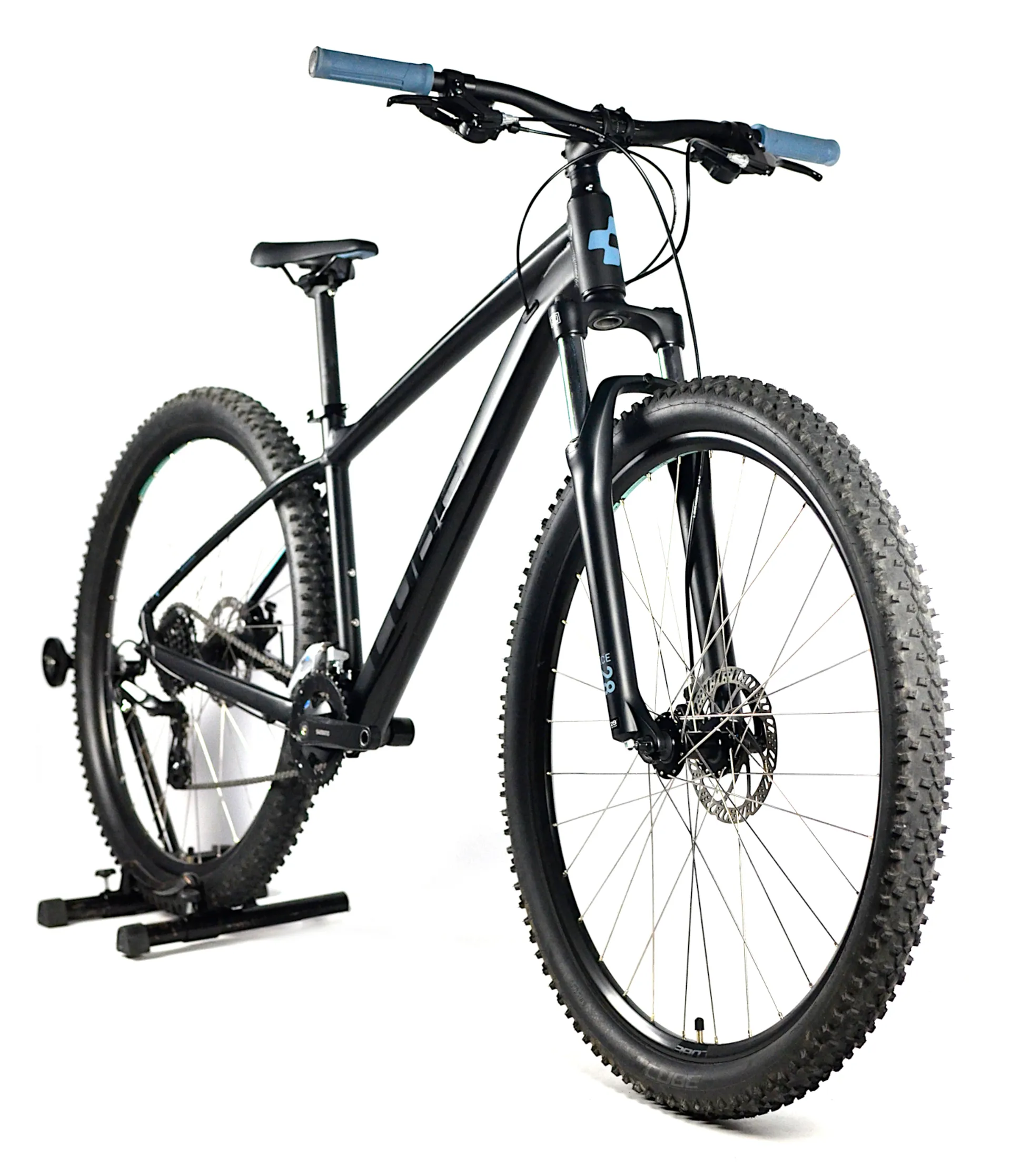 Ex Demo 2022 Cube Access 29er Women's Hardtail Mountain Bike Medium  Black/Blue