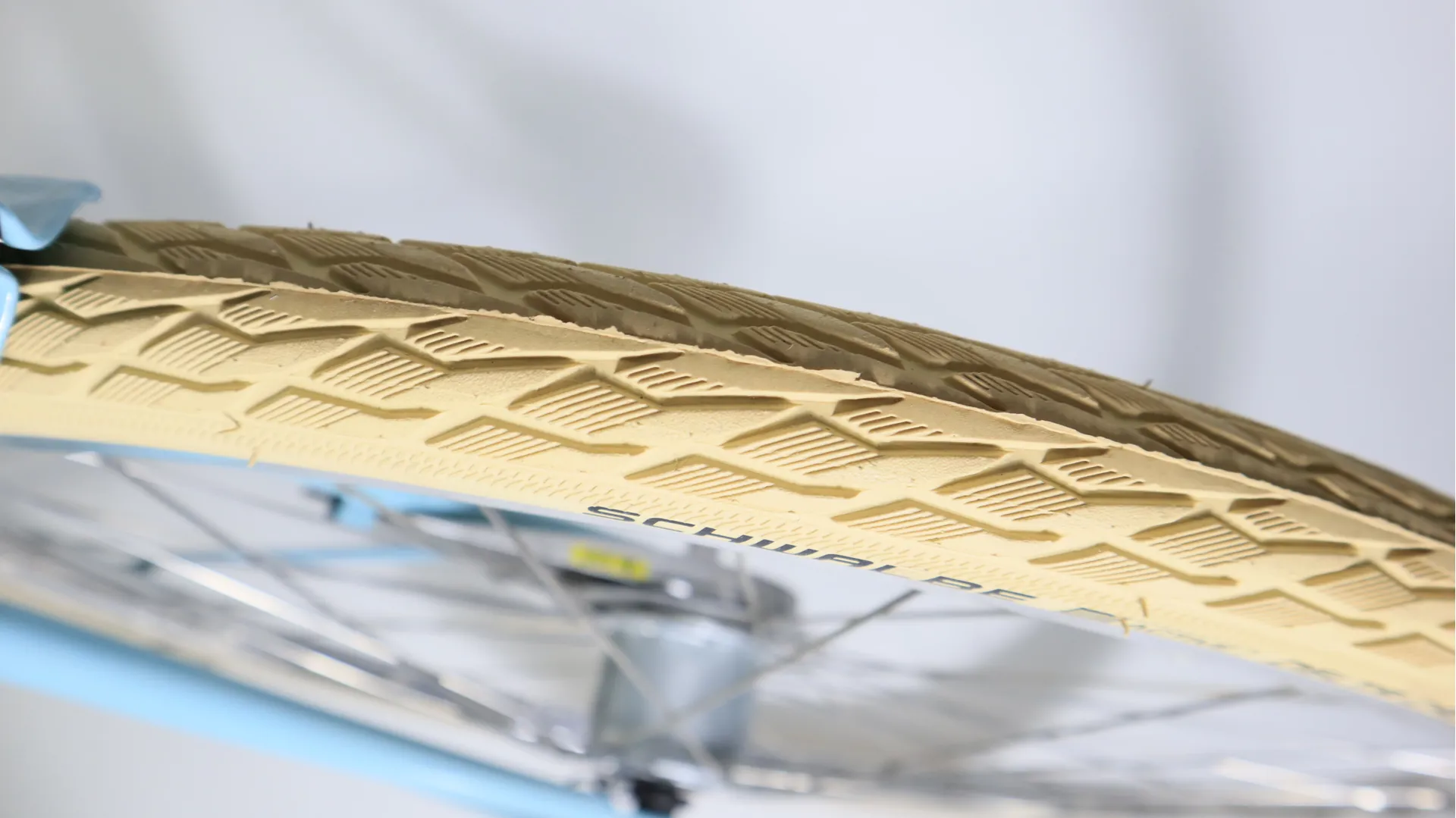 Nearly New 2019 Pashley Britannia Speed Womens Hybrid Bike inch