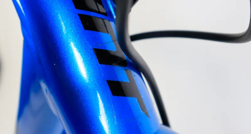 Ex Demo 2020 Giant Contend AR 2 Mens Road Bike - Blue - Medium-4