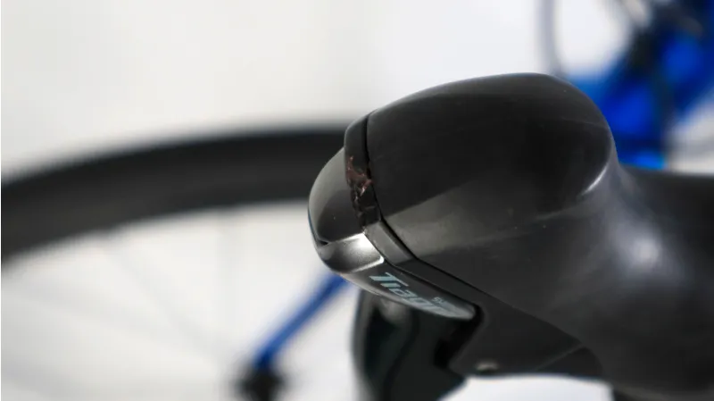 Ex Demo 2020 Giant Contend AR 2 Mens Road Bike - Blue - Medium-11