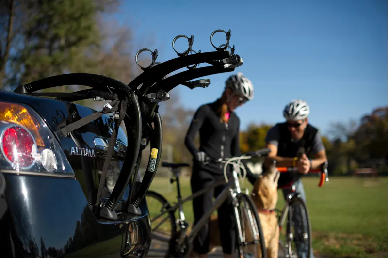 Saris Bones 3-Bike Car Rack - Black-2