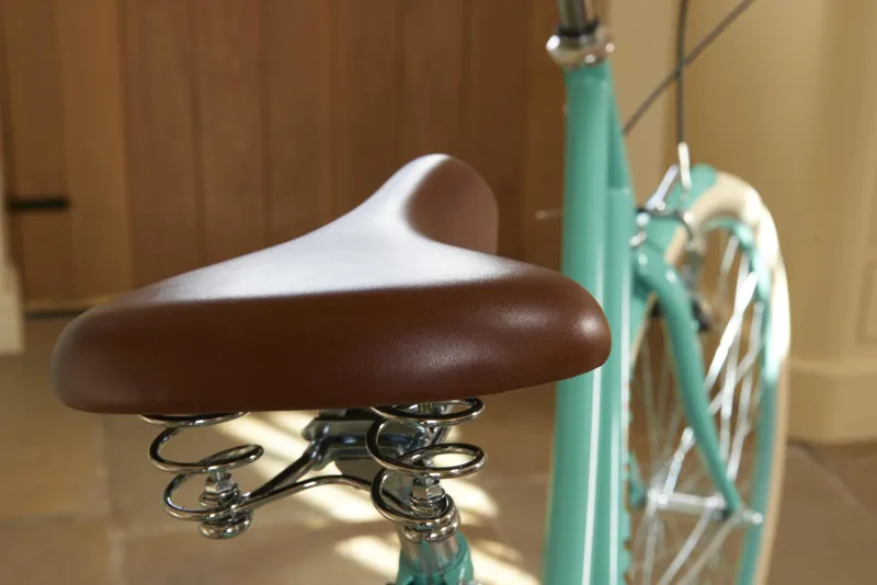 Raleigh Caprice Womens 2019 Hybrid Bike - Mint-7