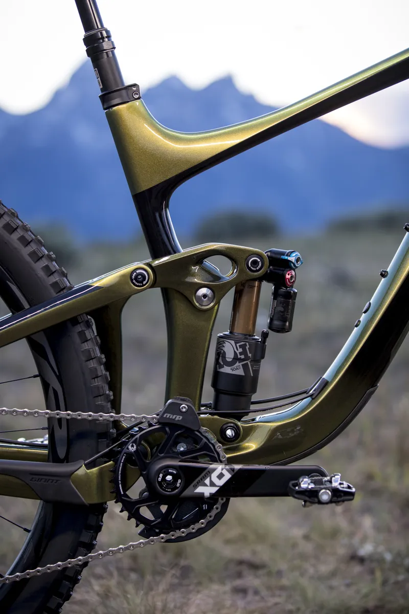 Giant Reign Advanced Pro 29 0 2020 Full Sus MTB Bike - Chameleon-6